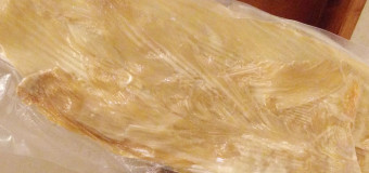 フカヒレ 100ｇD級品 アウトレット商品（ハネ物）【香港買付】